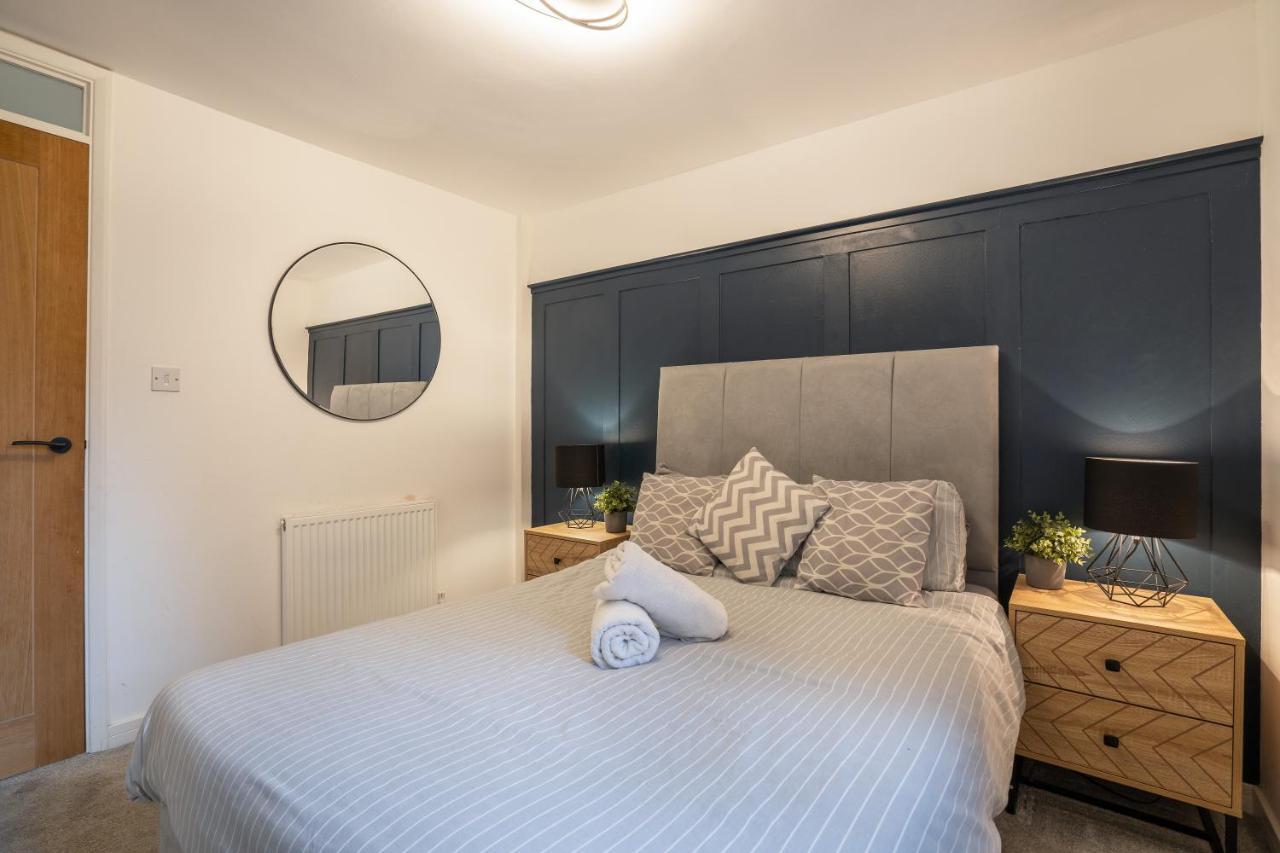 Modern 2Bed Apartment-Free Parking Edinburgh Bagian luar foto